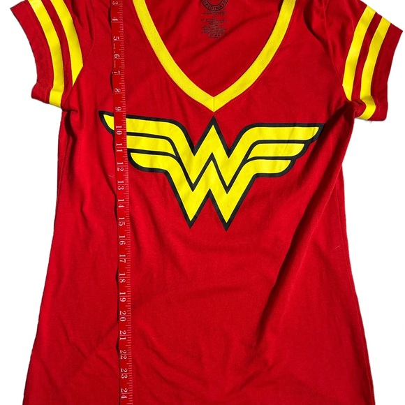 DC Comics Wonder Women FINAL PRICE DROP get it before Halloween. - Picture 5 of 12